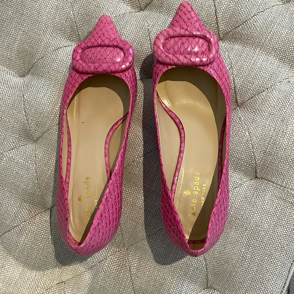 Pink Kate spade pump
